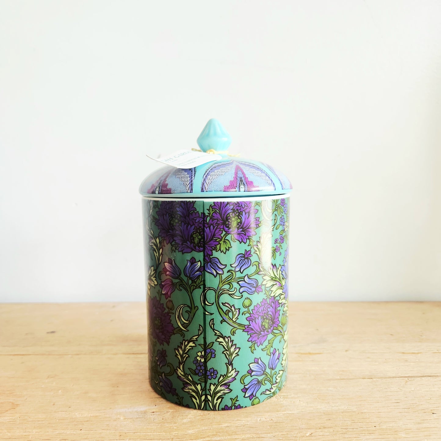 Anthropologie Theodora Night Gardenia Floral Fruity Ceramic Jar Candle 70 Hours Soy Wax
