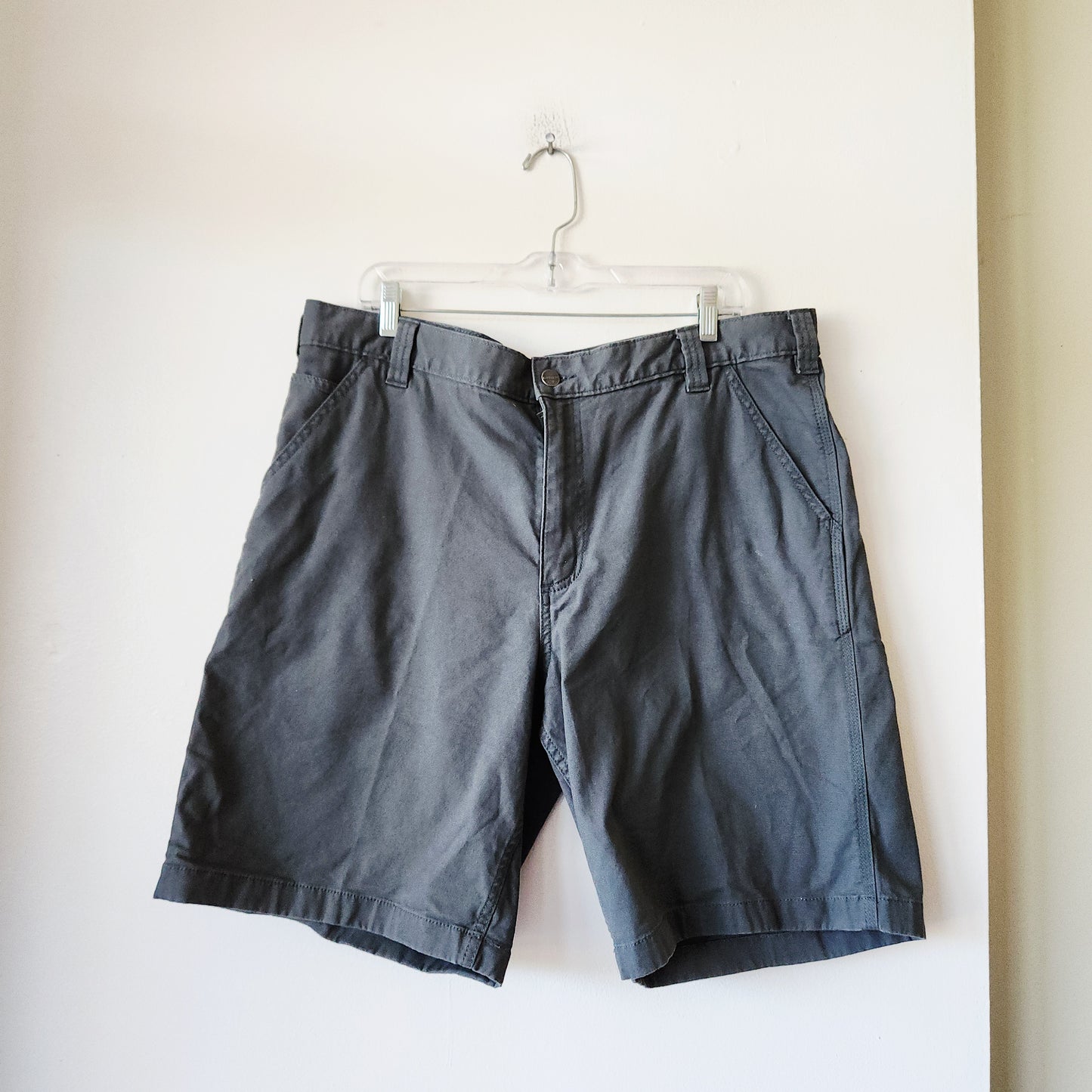 Carhartt Relaxed Fit Shorts - size 40