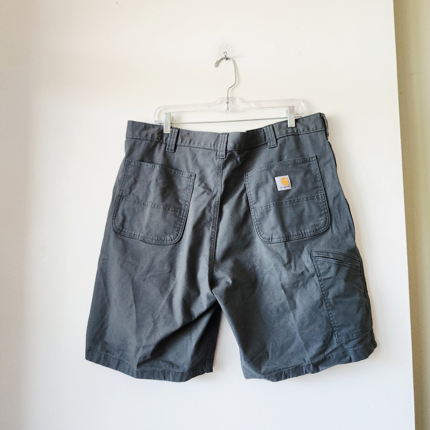 Carhartt Relaxed Fit Shorts - size 40