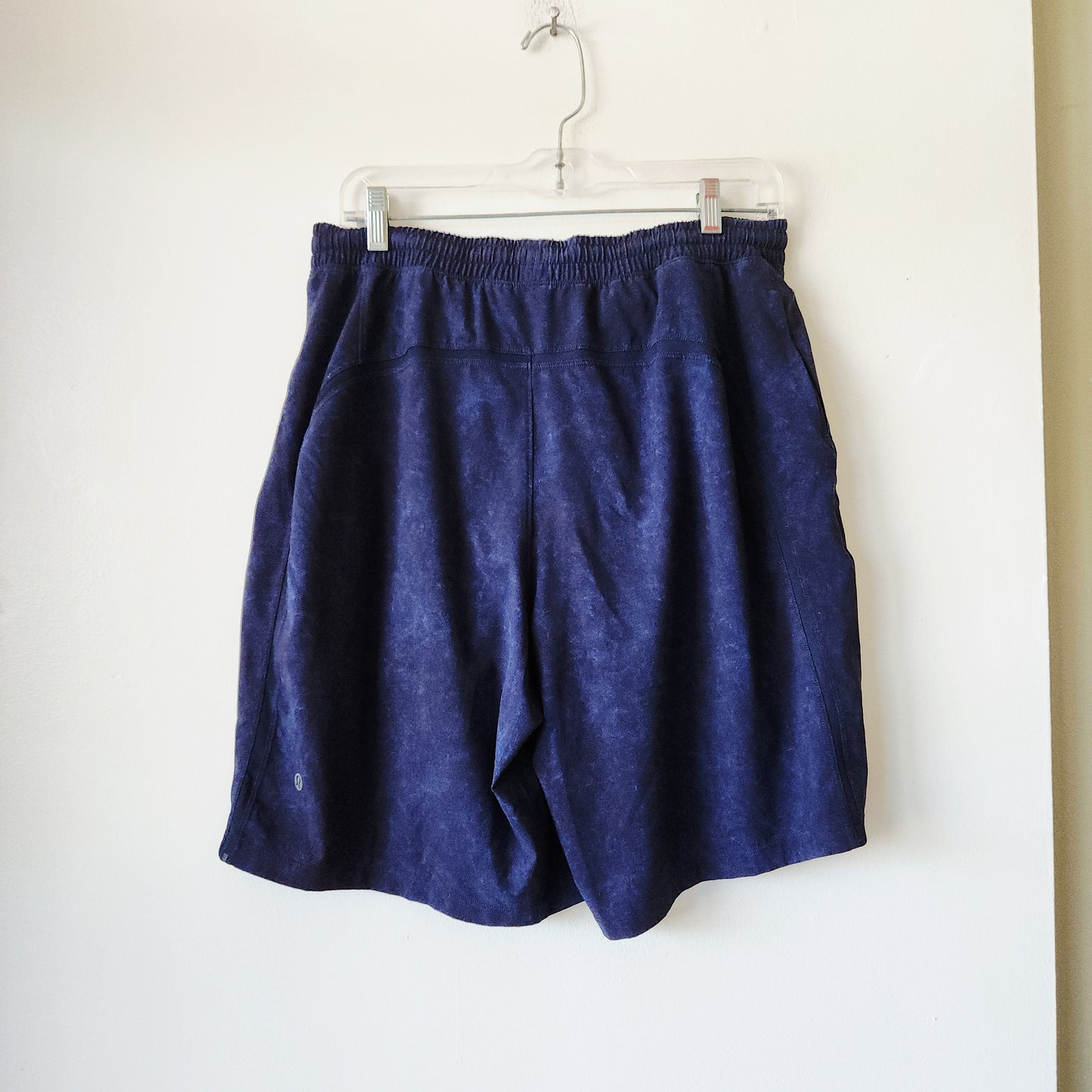 Lululemon Drawstring Shorts - L