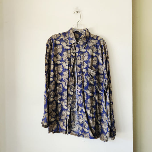 Vintage Basic Elements Pinecone Button Up - M