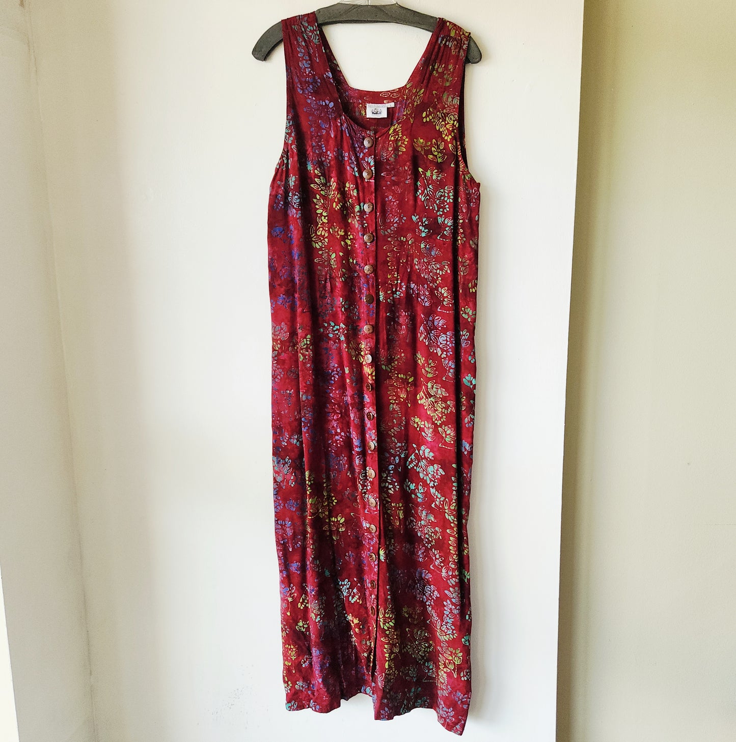 Very Vineyard Batik Sleeveless Dress with Buttons - L