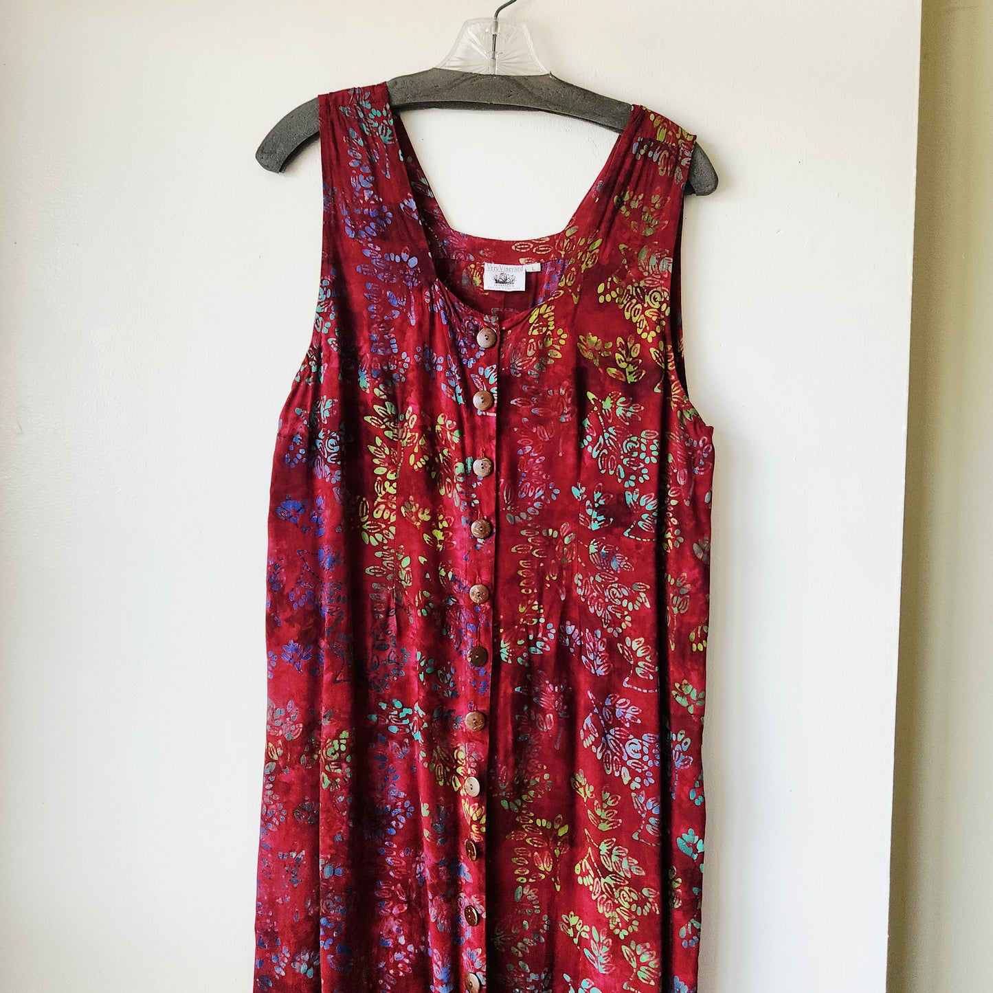 Very Vineyard Batik Sleeveless Dress with Buttons - L