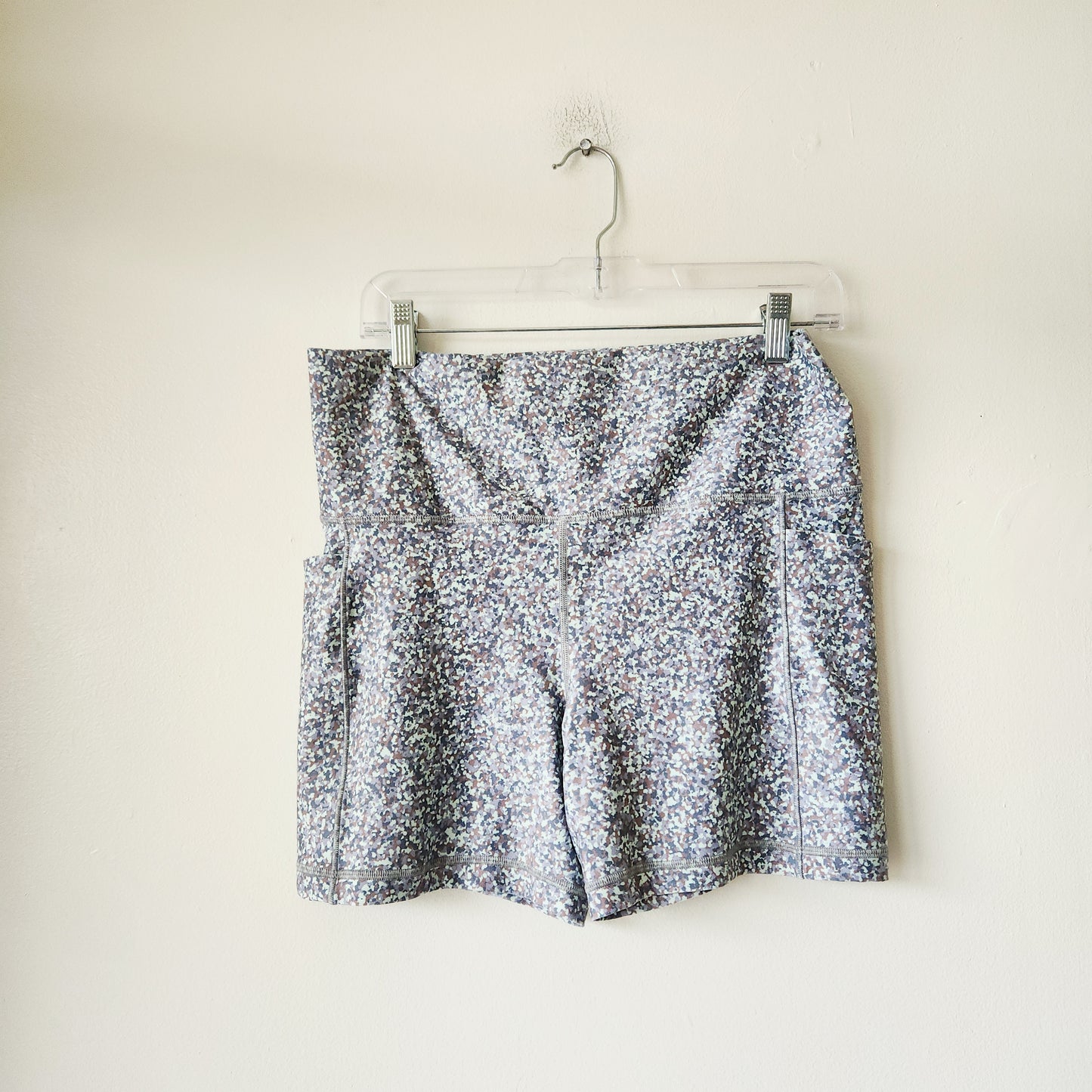 Athleta Pocket Bike Shorts - L