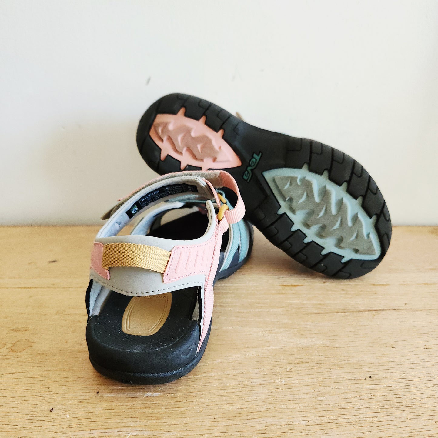 Teva Multicolor Sandals - size 6.5