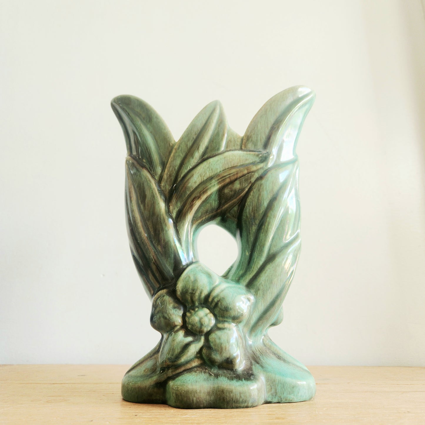Antique Gonder Leaves and Flower Vase
