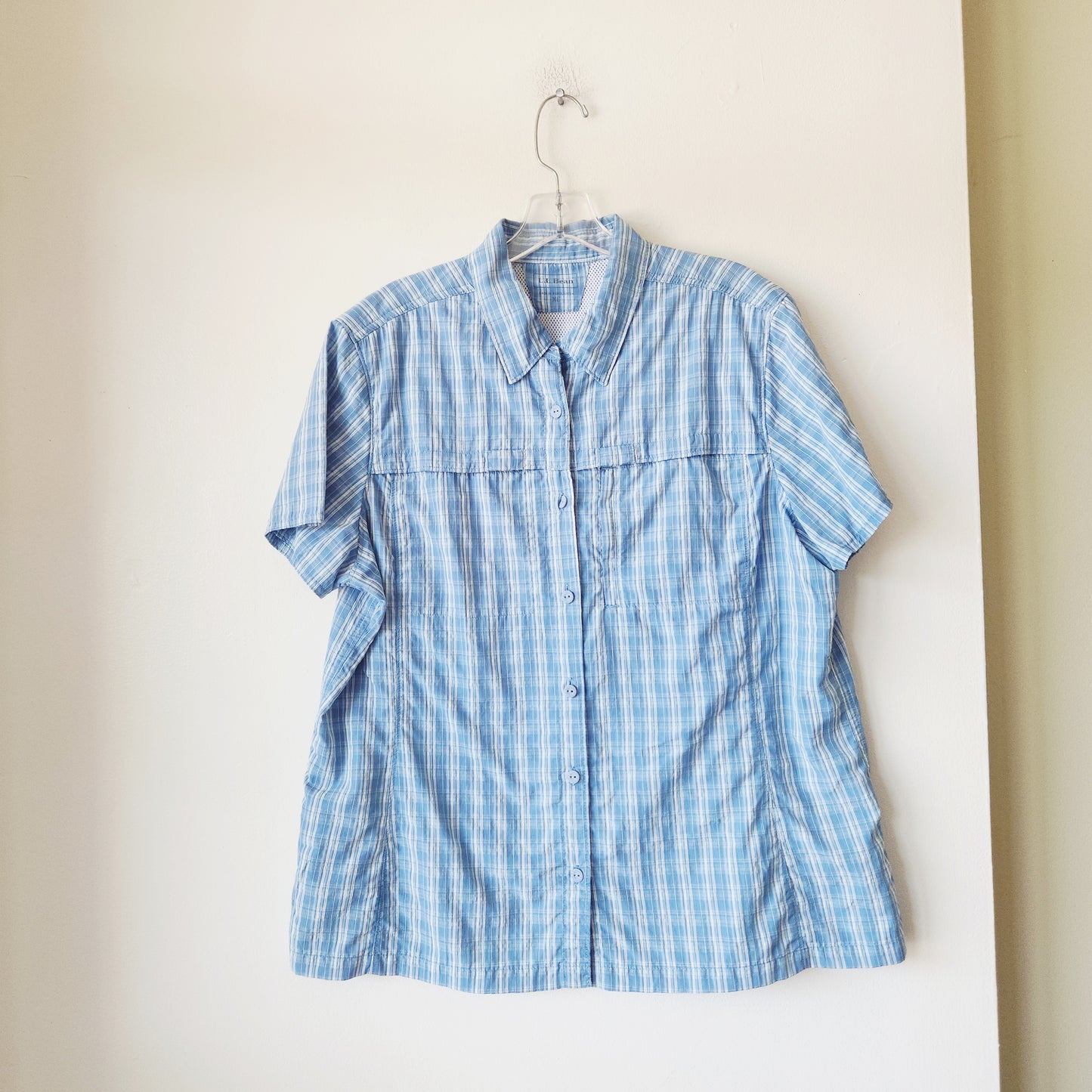 LL Bean Vented Shirt with Zipper Pocket - XL