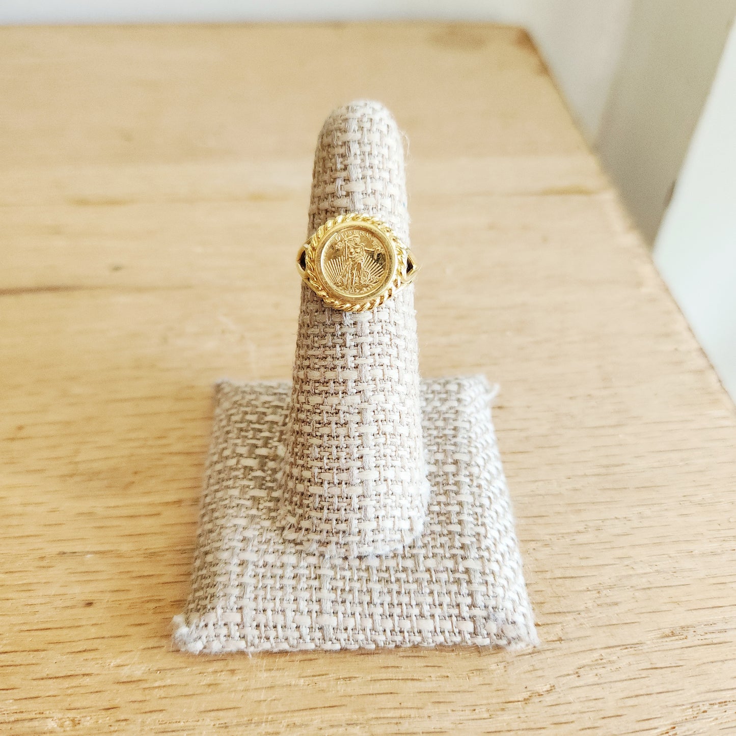 14K Gold Lady Liberty Coin Ring - size 5