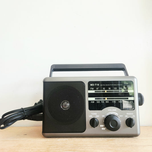 AM FM Portable Radio Battery Operated and Plug In