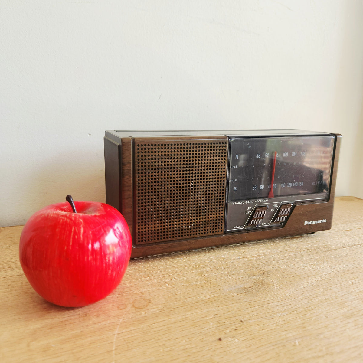 Vintage Panasonic Model Re-6266 works!