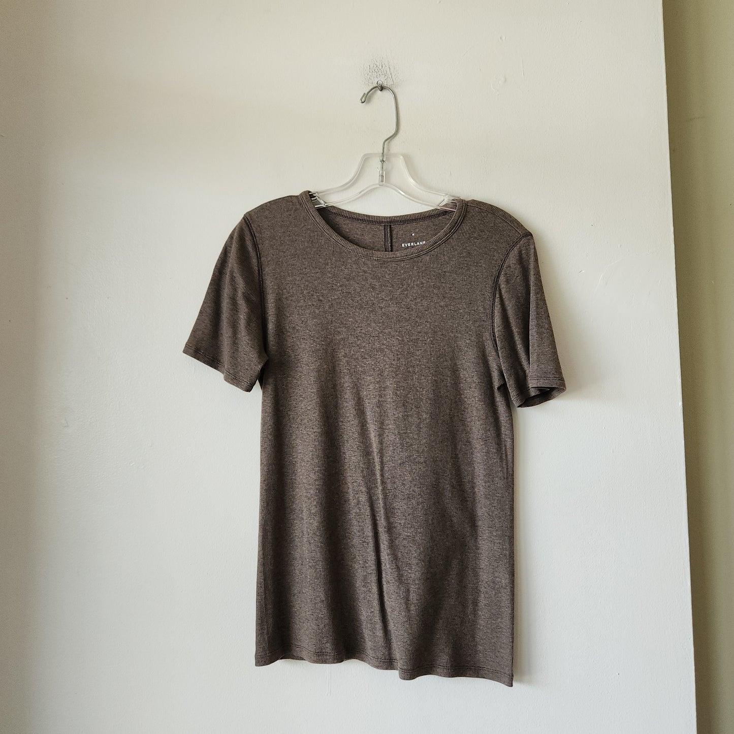 Everlane Supima Cotton Micro Rib Tee - M