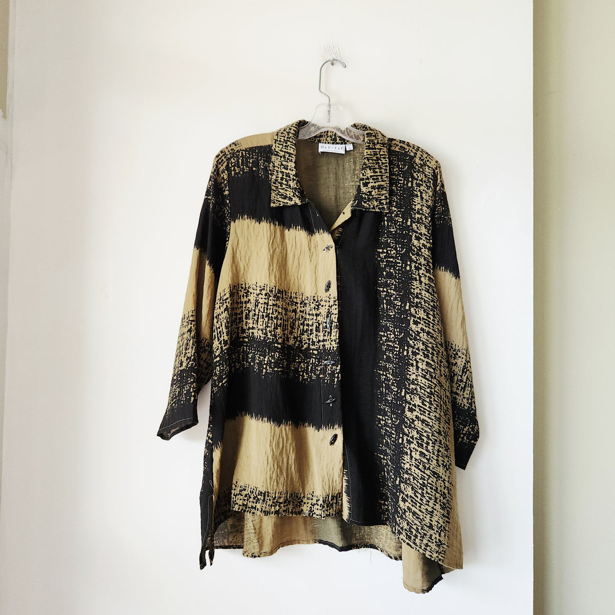 Habitat Swing Top with Buttons - M