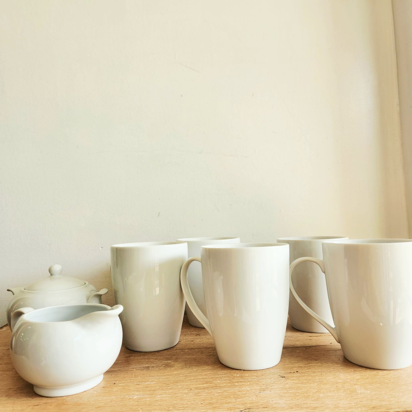 Crate & Barrel Set of 5 Mugs White with Sugar and Creamer