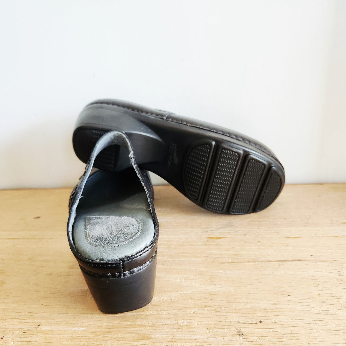 Dansko Black Leather Mary Jane Clogs - size 37