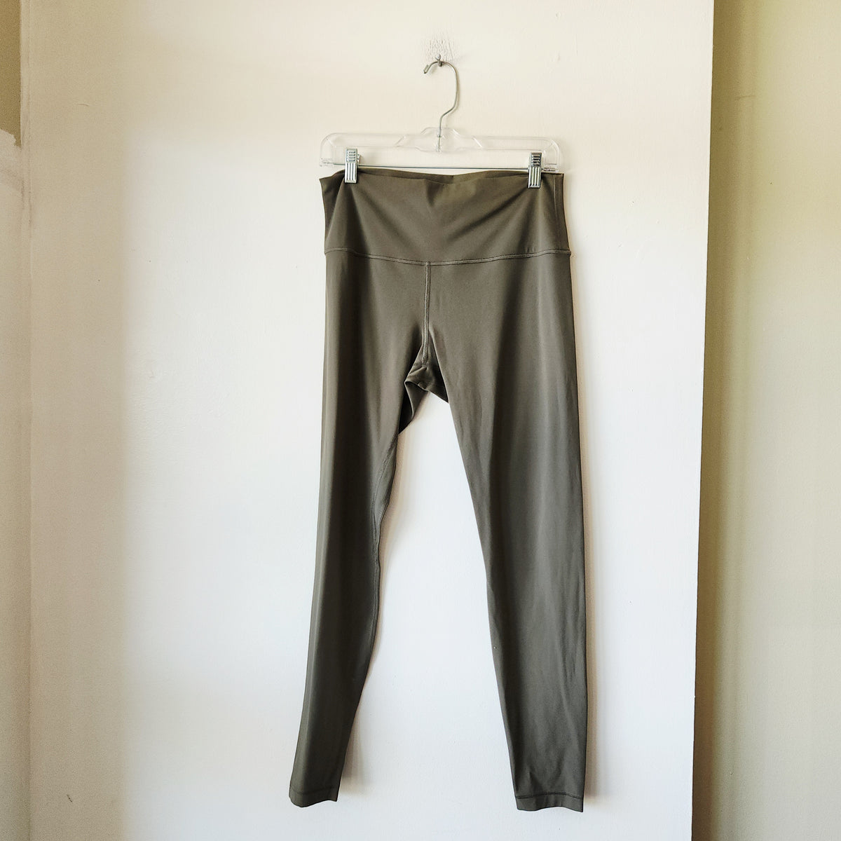 Lululemon Olive Green Leggings - approx M