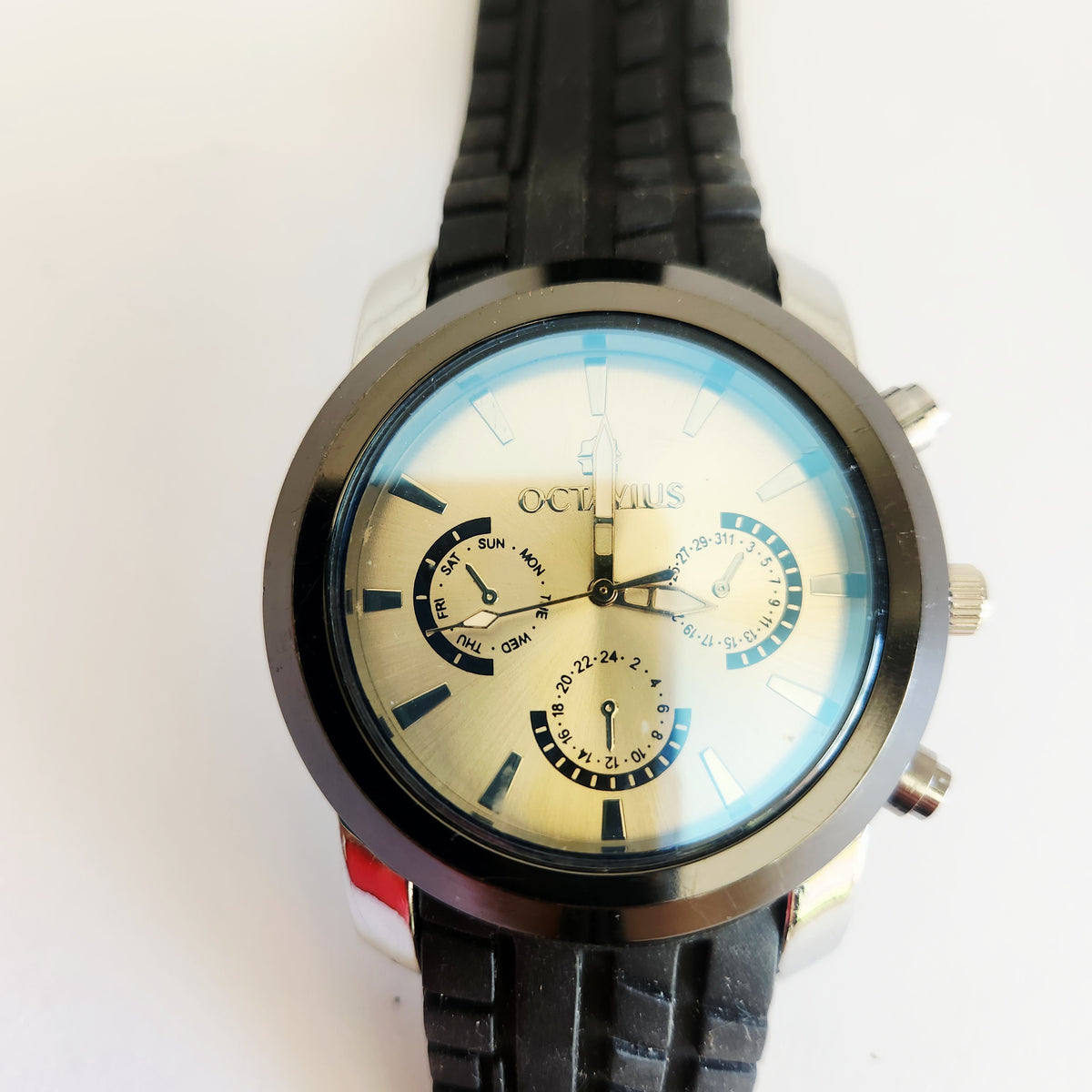 Octavius Multi-Dial Men's Watch works