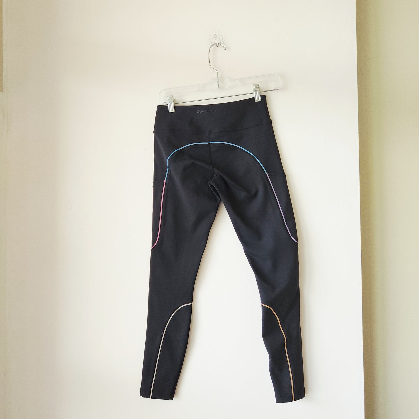 Outdoor Voices Black Leggings with Multicolor Piping - S