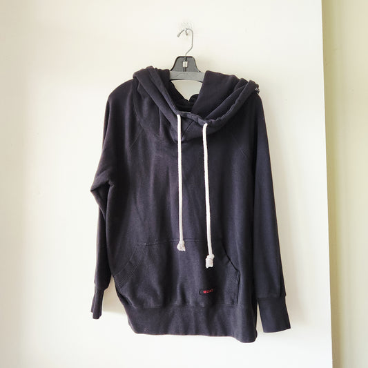 Peace Love World 'I Am Strength' Hoodie - XS