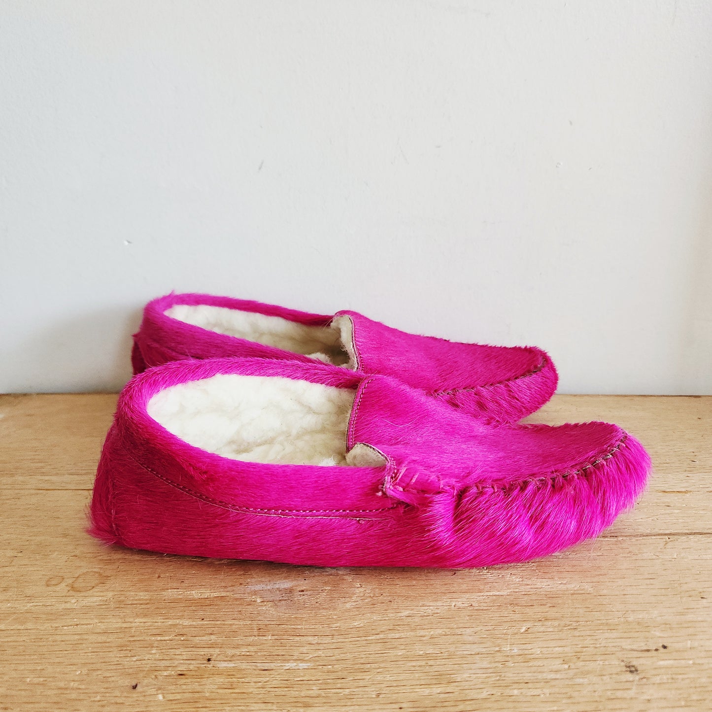 Penelope Chilvers Hot Pink Pony Hair Shearling Slippers - size 39