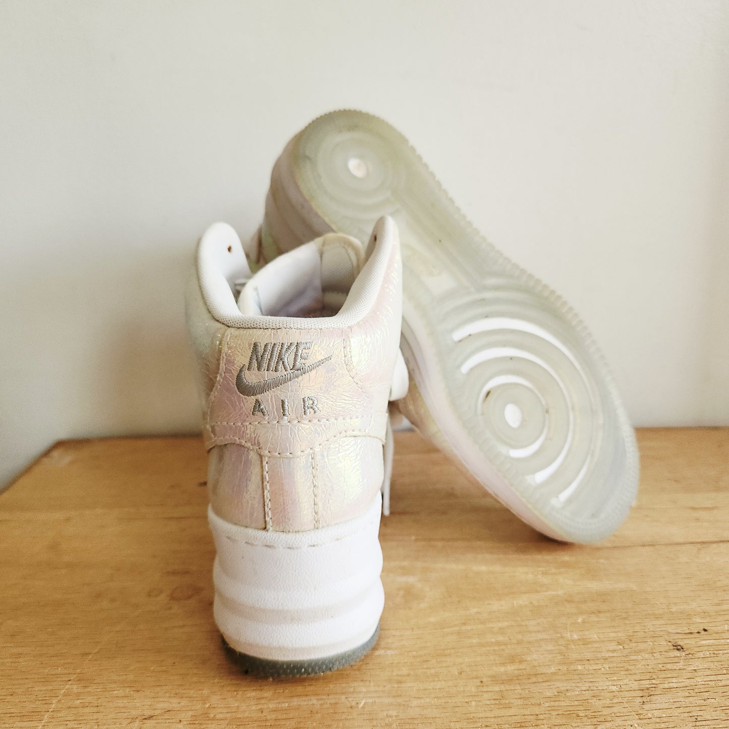 Nike Air Lunar Force 1 Iridescent Pearl High Tops - size 8