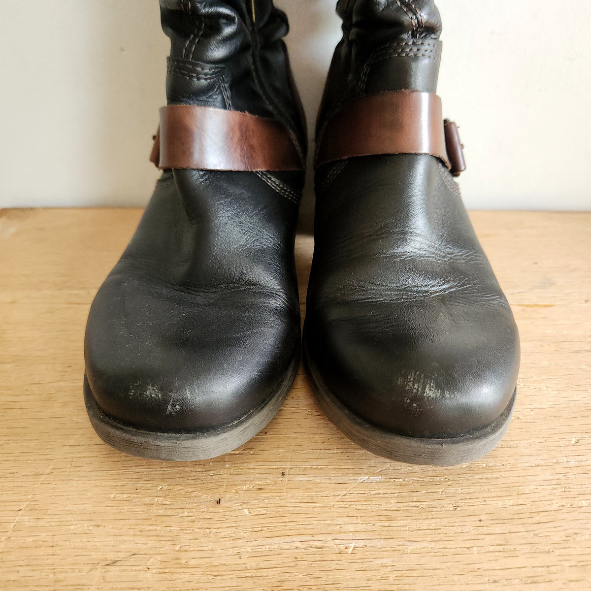 Pikolinos Leather Boots with Buckles - size 38 - as is