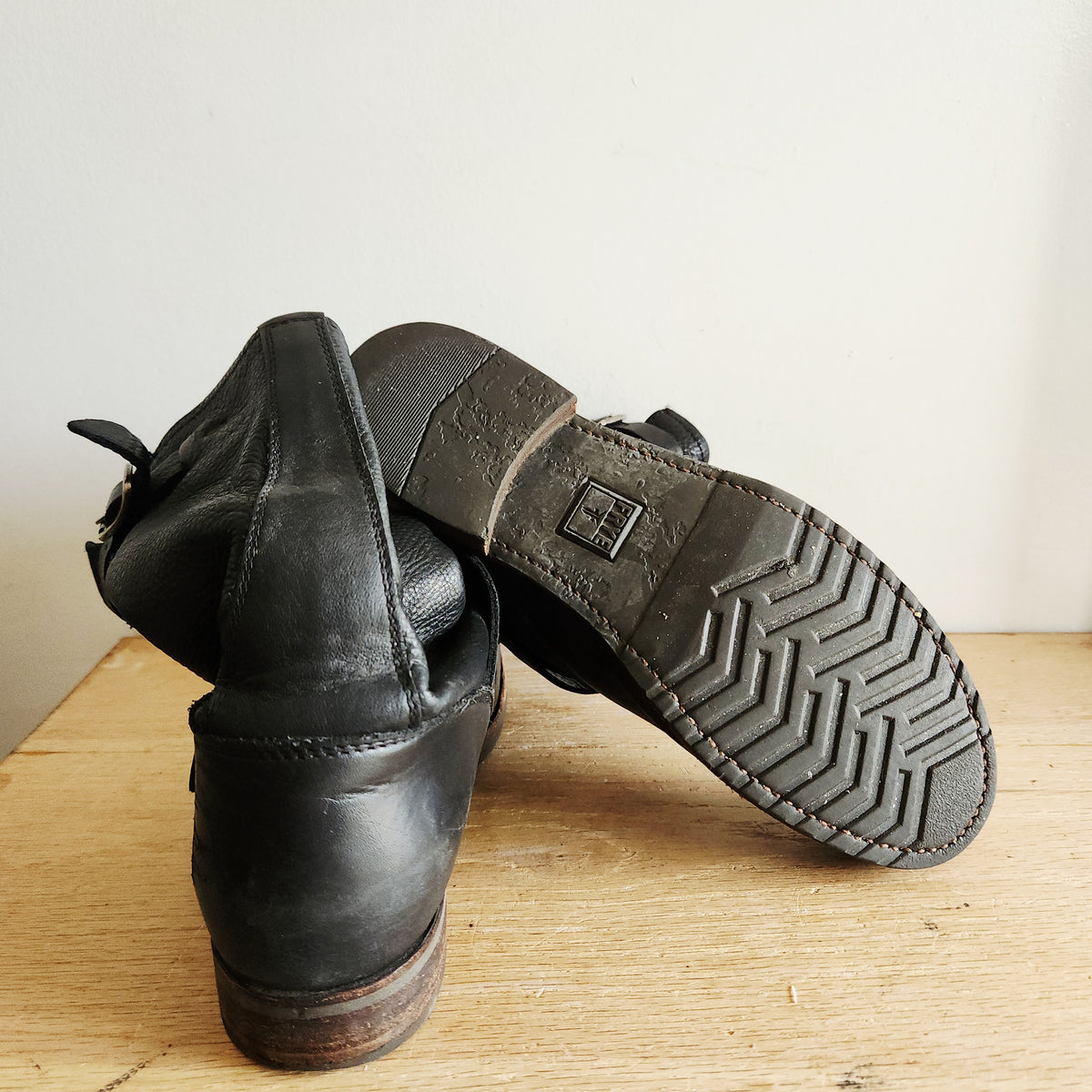 Frye Black Leather Motorcycle Boots - size 8.5