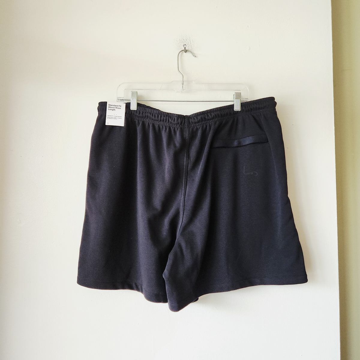 Nike Standard Fit Black Sweat Shorts - XL - New