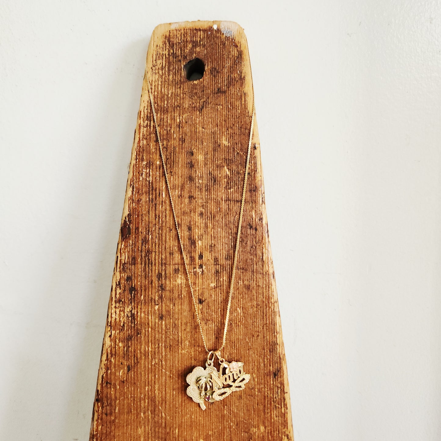 14K/585 Gold Chain with 14K Gold Nana Charm & 12K Gold Fill Bermuda Charm