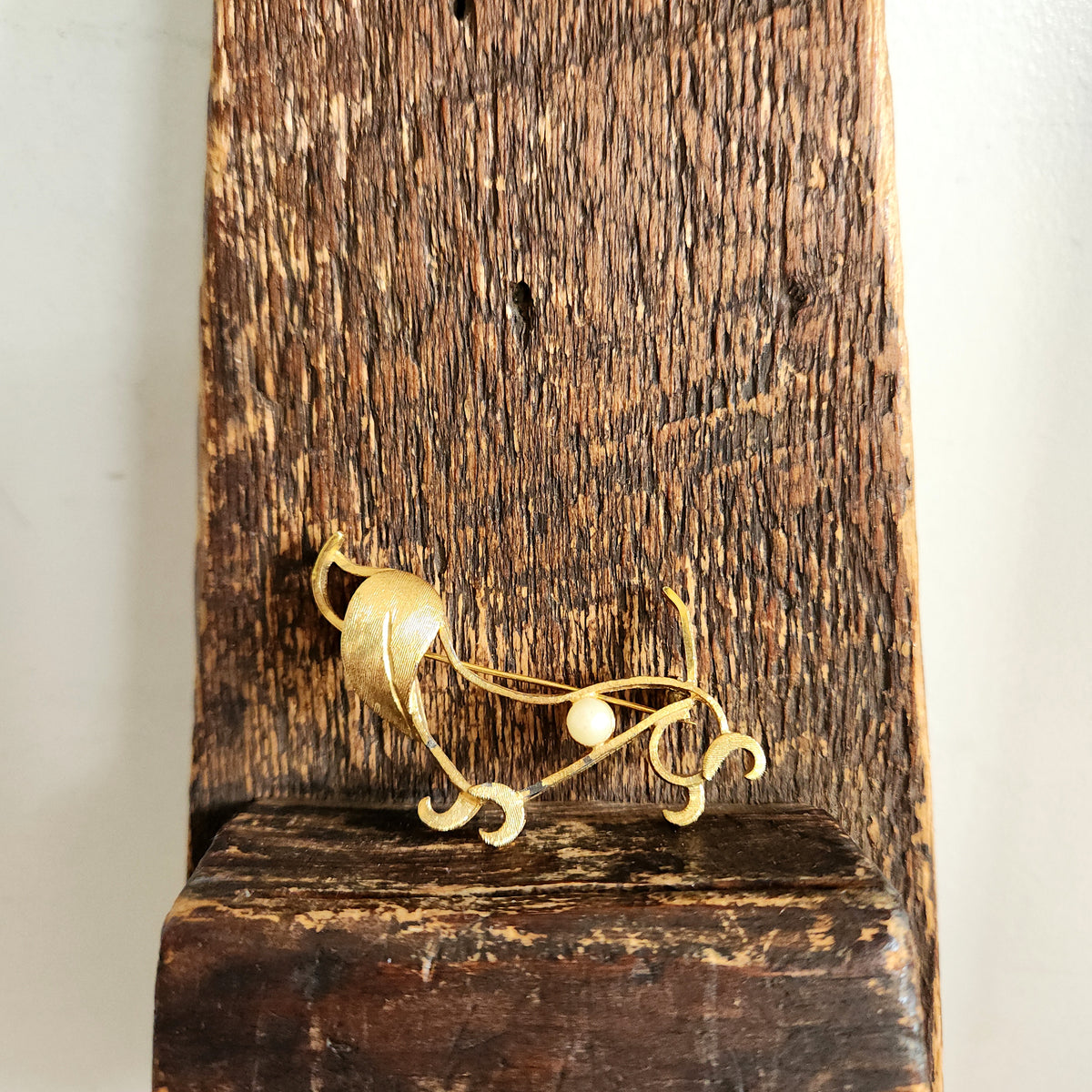 Vintage BSK Goldtone Dog Pin