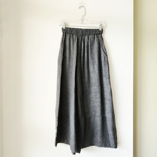 Alembika Gray Wide Leg Textured Pull On Pants - size 4-6