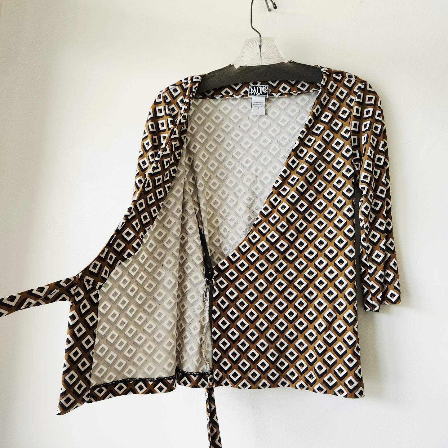Diane Von Furstenberg 100% Silk Wrap Shirt - size 4