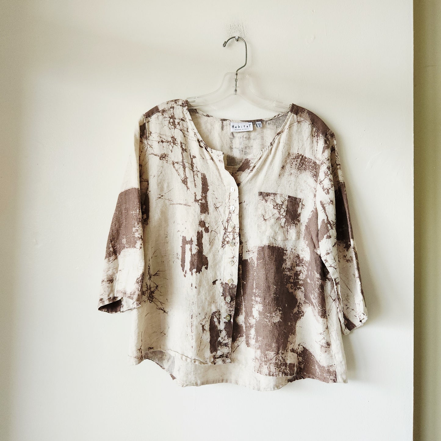 Habitat 100% Linen Abstract Motif Top with Buttons - S
