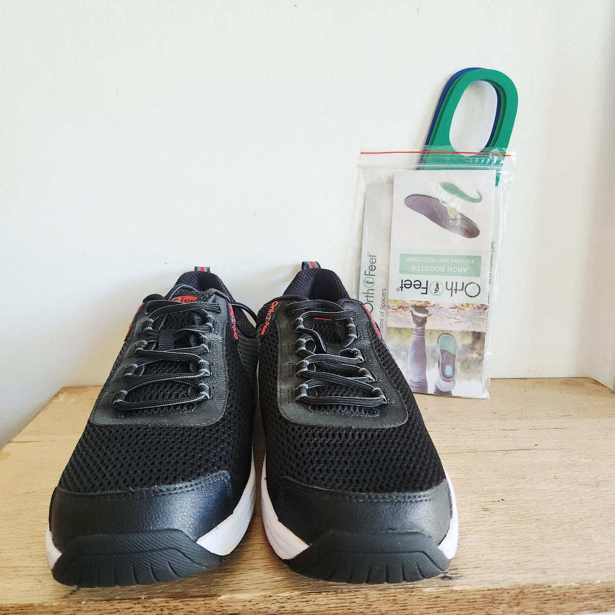 OrthoFeet Black Sneakers with Insoles - size 13 - Like New