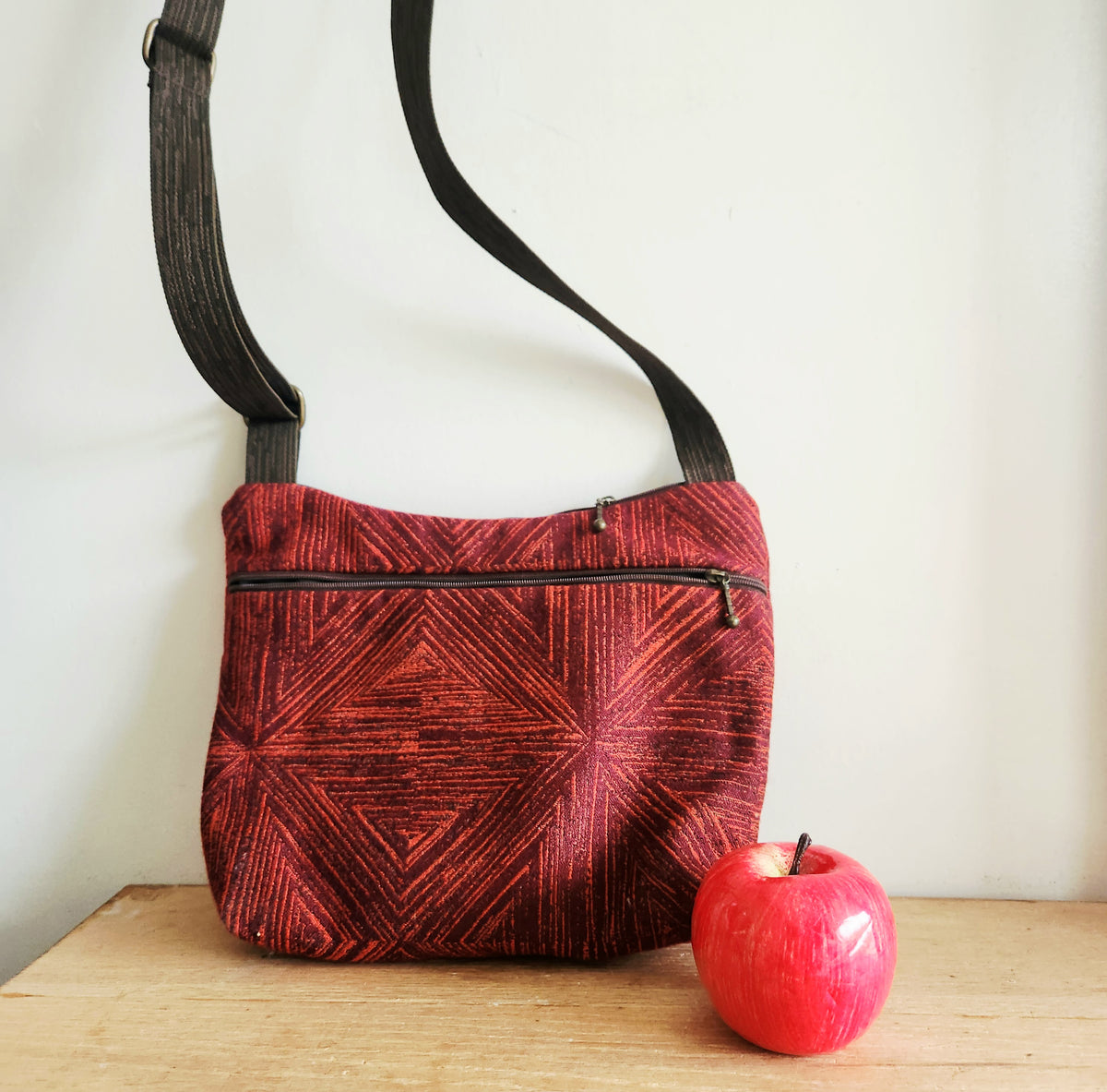 Maruca Design Cottage Bag with Pocket Made in Colorado  Zip Medium Sized Bag