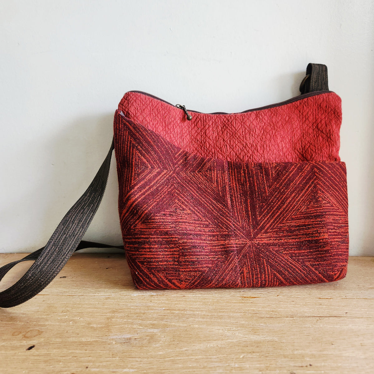 Maruca Design Cottage Bag with Pocket Made in Colorado  Zip Medium Sized Bag