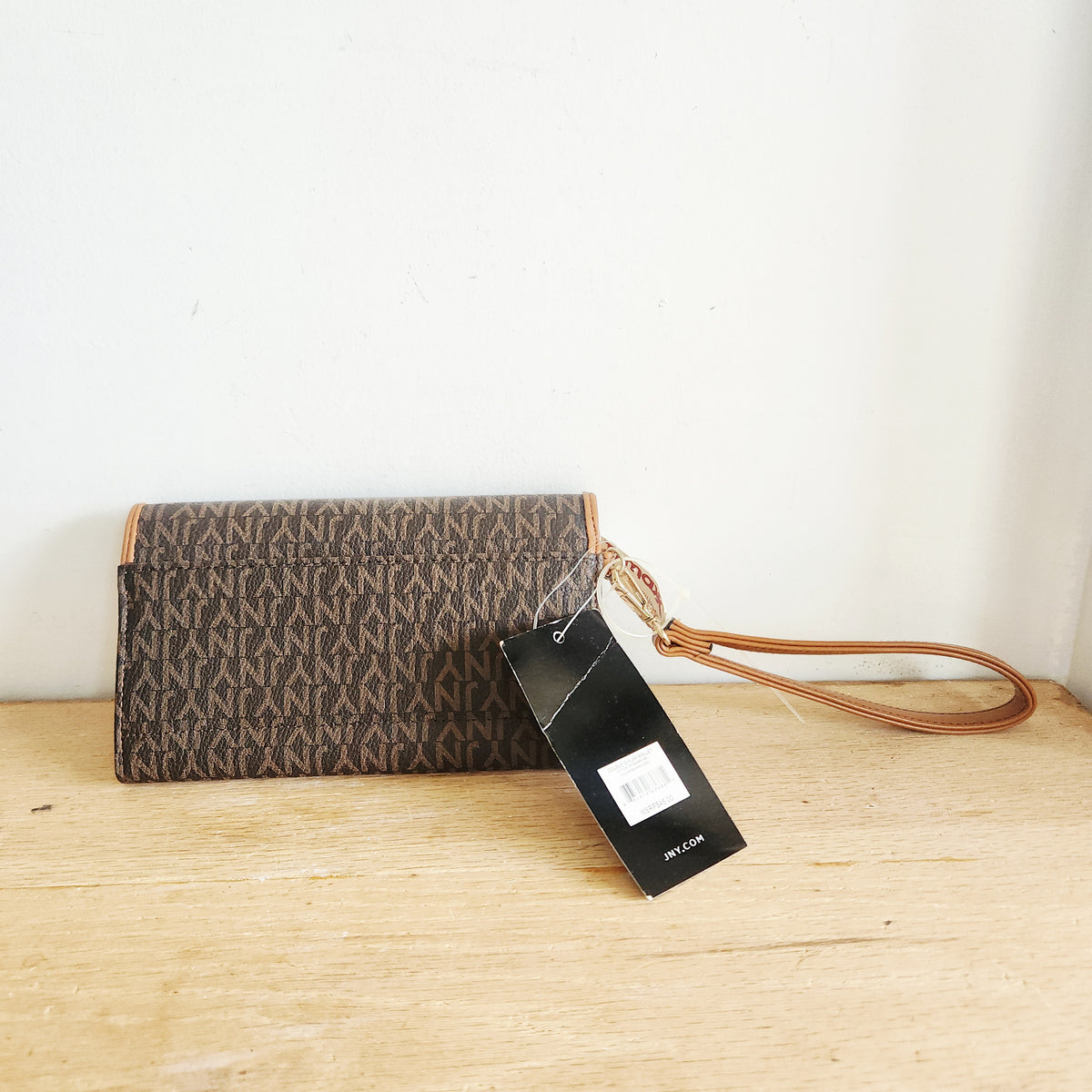 Jones New York Logo Wallet - New
