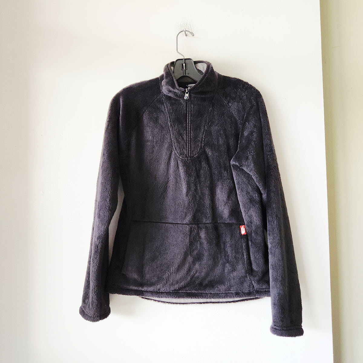 The North Face Black Half Zip Fleece with Front Pocket - M
