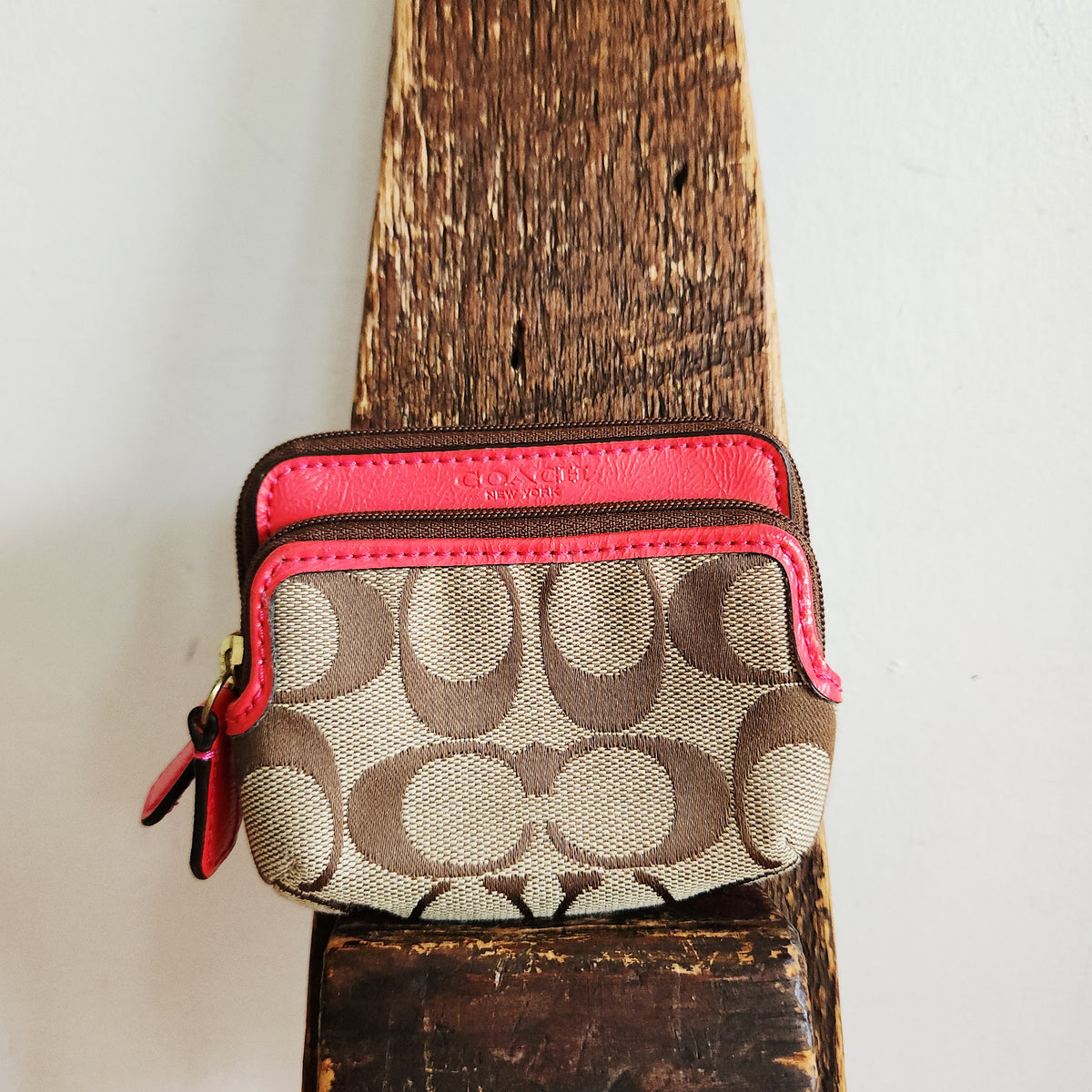 Coach Signature Canvas Zipper Wallet