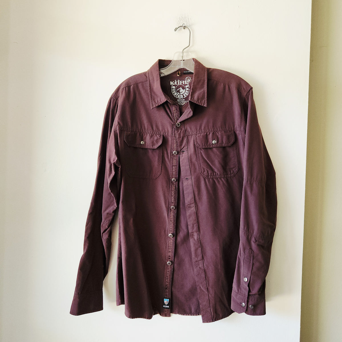 Kühl Button Up Shirt - M