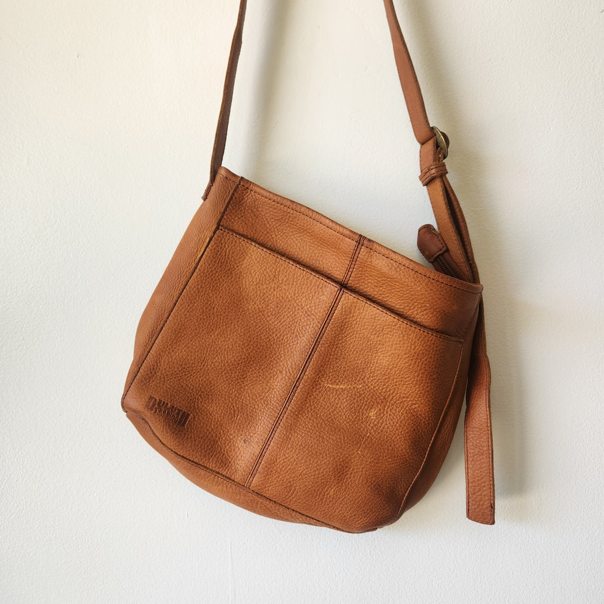 Duluth Trading Company Lifetime Leahter Crossbody Bag