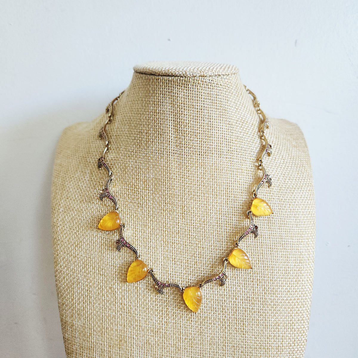 Vintage Necklace with Leaf Motif