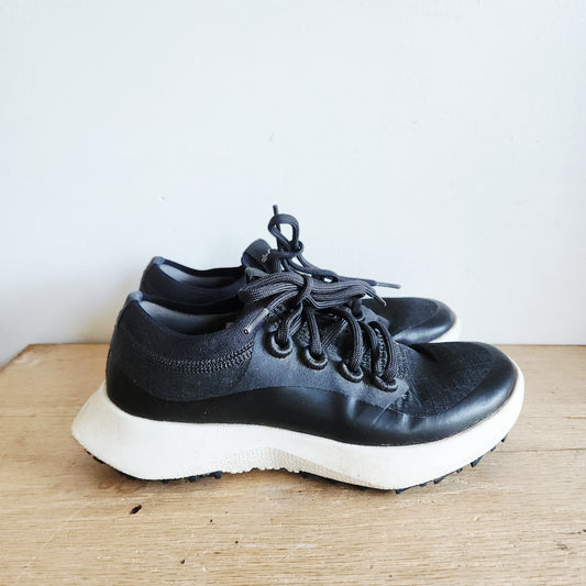 Allbirds Golf Dasher Sneakers - size 6