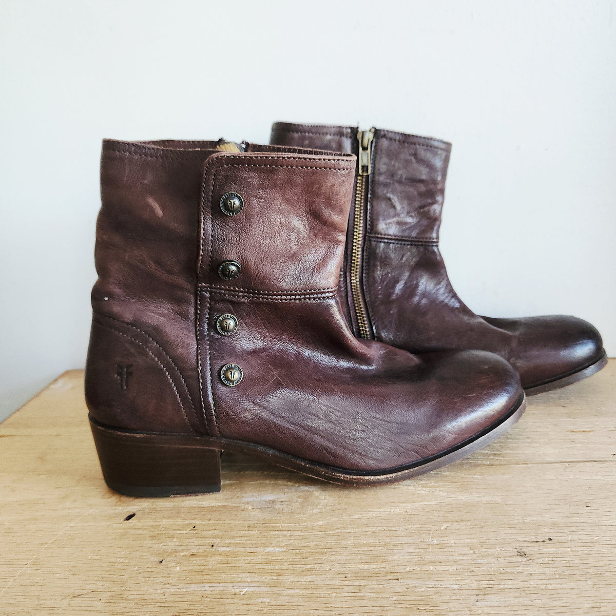 Frye Lynn Military Short Leather Boots - size 9B