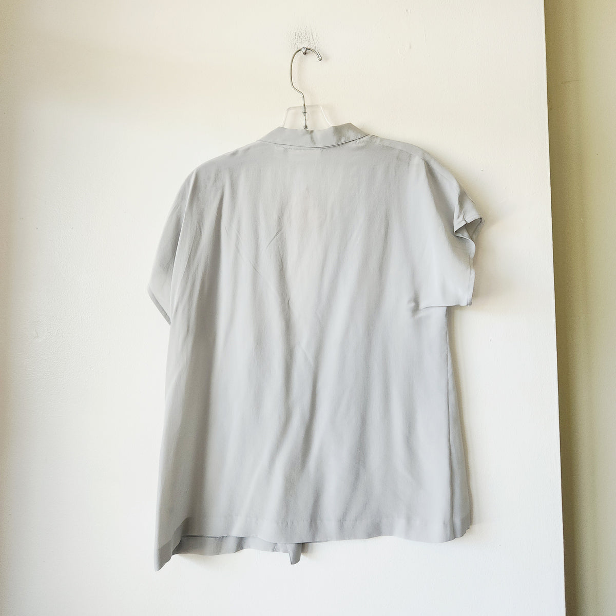 Vintage Ellen Tracy 100% Silk Top - size 10 - New