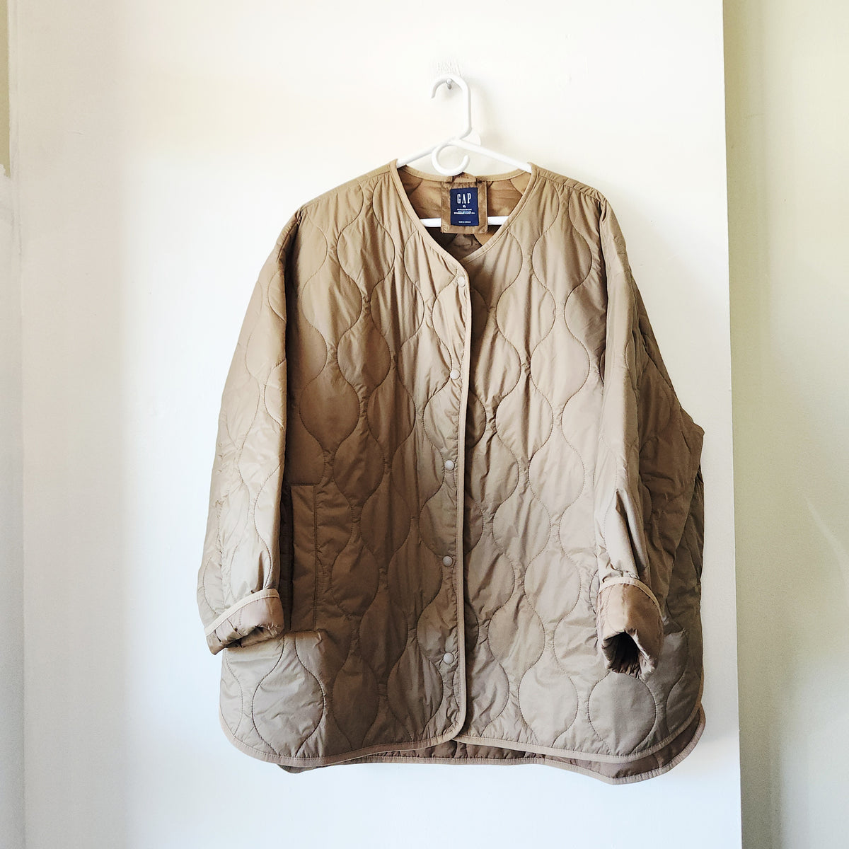 GAP Water Resistant Boxy Fit Quilted Jacket - XL
