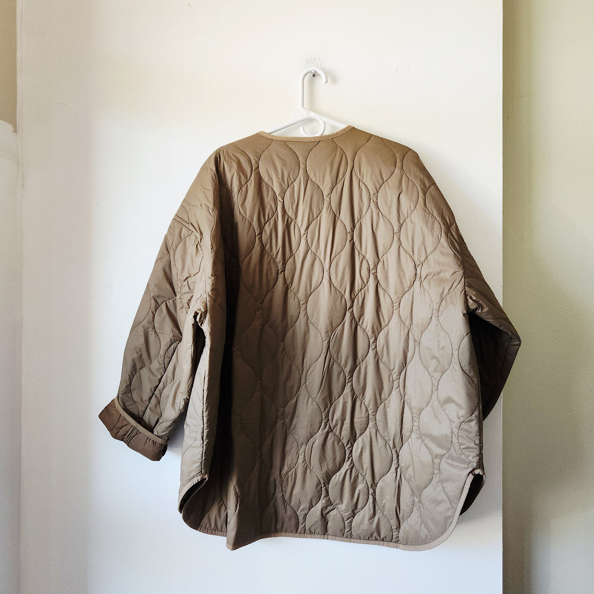GAP Water Resistant Boxy Fit Quilted Jacket - XL