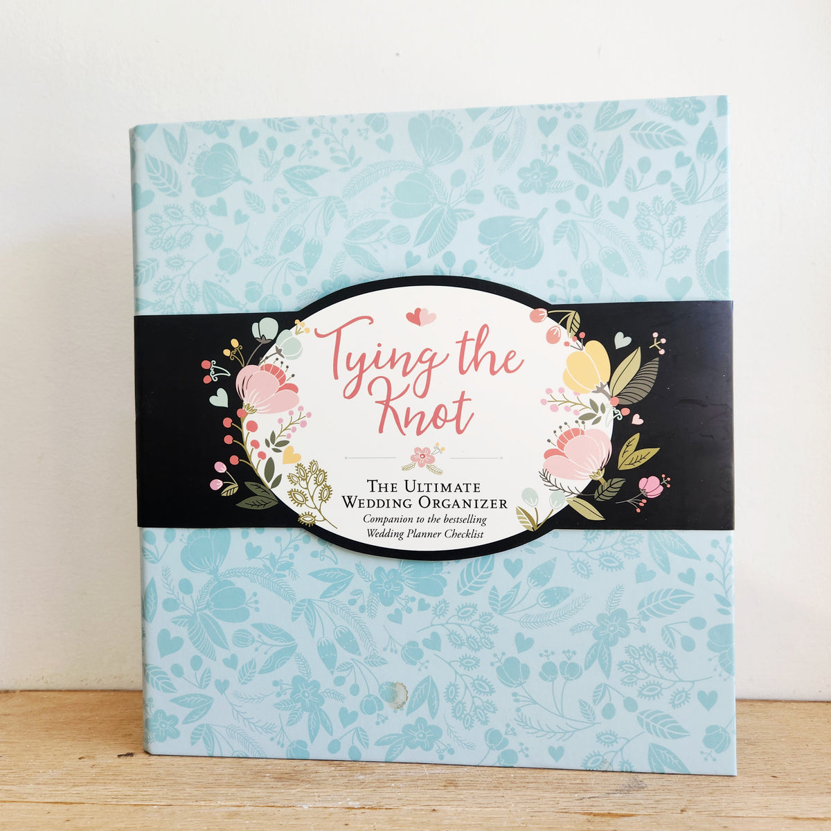 Tying The Knot The Ultimate Wedding Organizer NEW