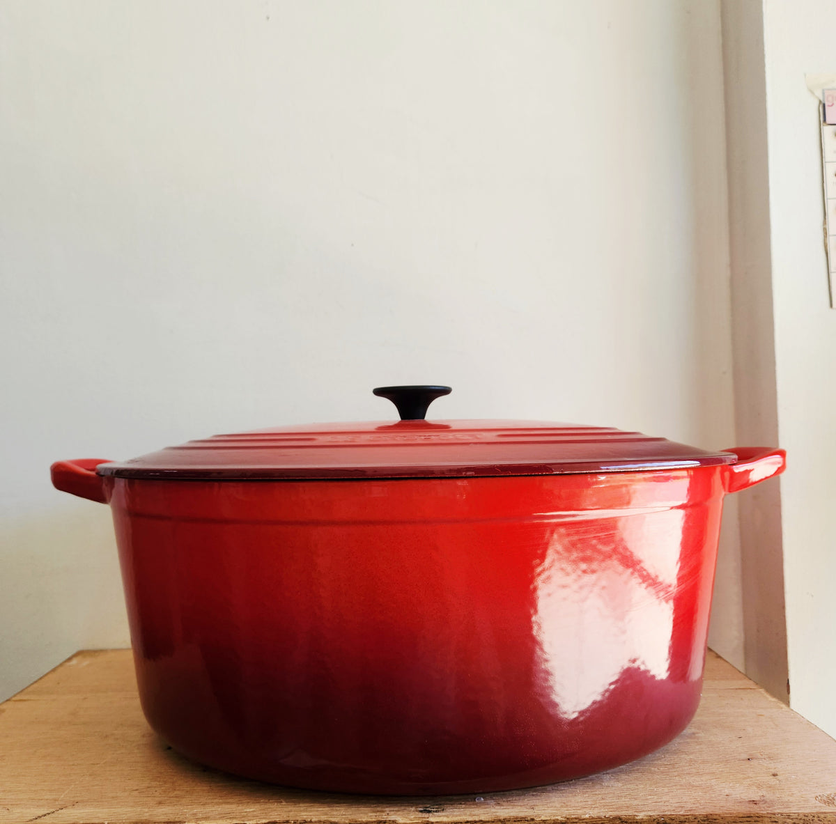Le Creuset Enameled Cast Iron Oval Dutch Oven 40 LIKE NEW