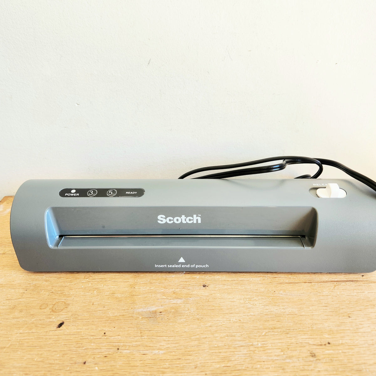 Scotch Thermal Laminator 2 Roller System NEW