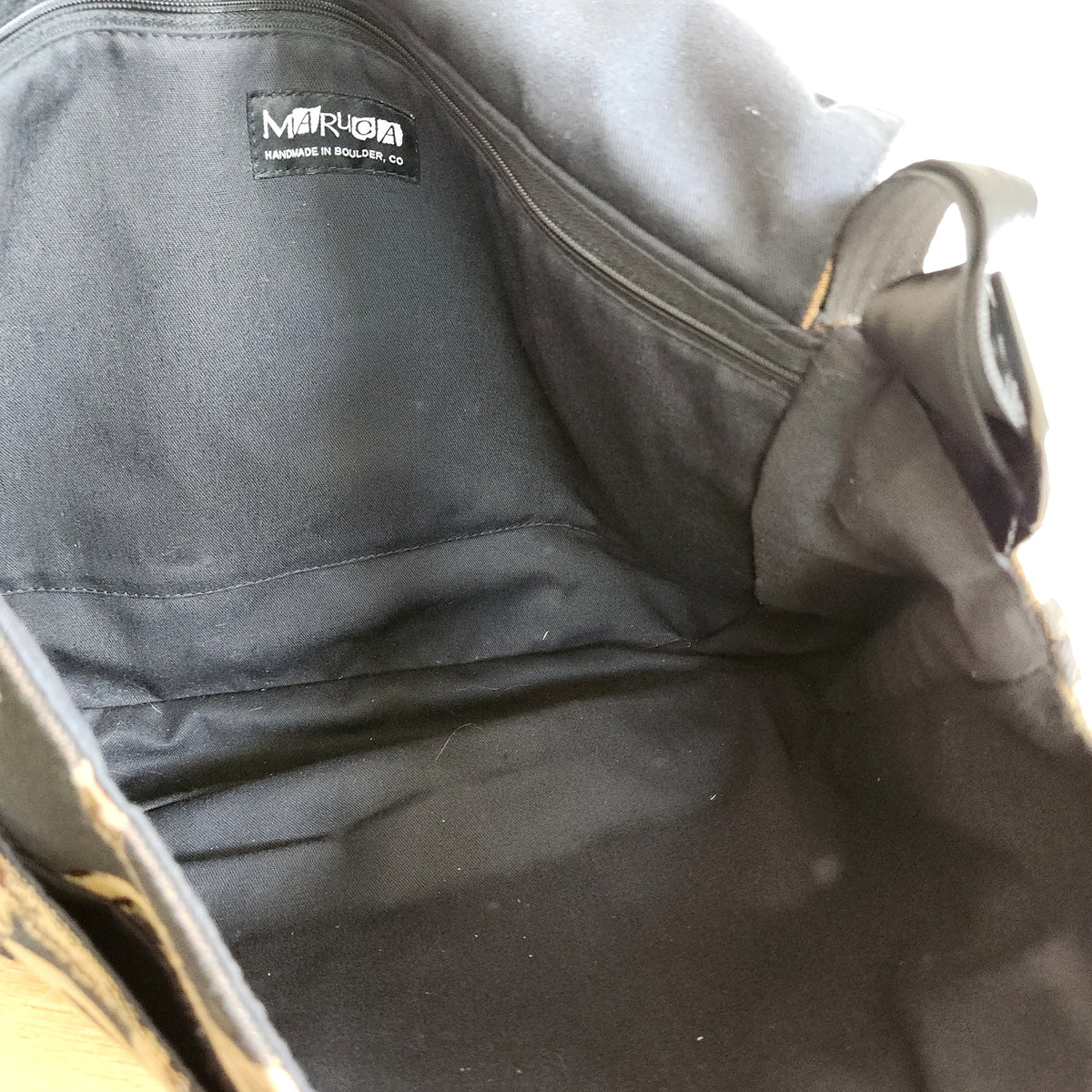 Maruca Cloth Large Messenger Bag